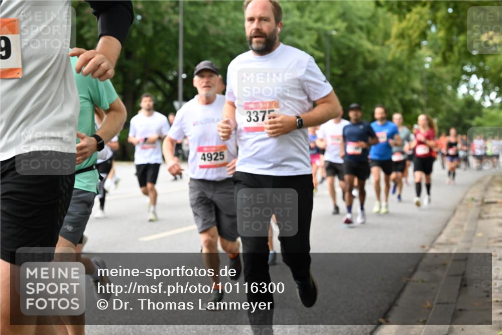 06.09.2026 - CURREX Alsterlauf Dr. Thomas Lammeyer http://msf.ph/oto/10116300 06.09.2026 09:12:43 Laufen 9, 3375, 4925 meine-sportfotos.de