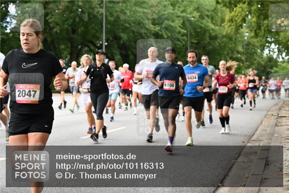 06.09.2026 - CURREX Alsterlauf Dr. Thomas Lammeyer http://msf.ph/oto/10116313 06.09.2026 09:12:45 Laufen 2047, 6108, 6034, 5055 meine-sportfotos.de