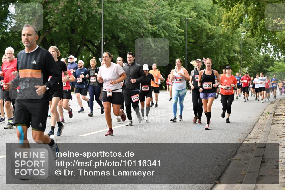 06.09.2026 - CURREX Alsterlauf Dr. Thomas Lammeyer http://msf.ph/oto/10116341 06.09.2026 09:12:49 Laufen 6353, 4488, 141, 4084, 5125, 4345, 43, 2300, 600 meine-sportfotos.de