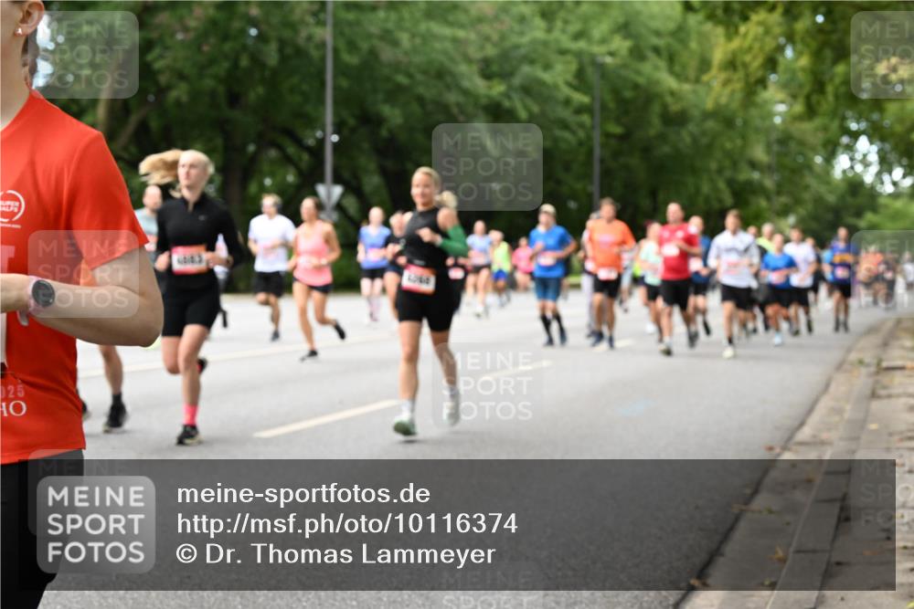 06.09.2026 - CURREX Alsterlauf Dr. Thomas Lammeyer http://msf.ph/oto/10116374 06.09.2026 09:12:53 Laufen 025 meine-sportfotos.de