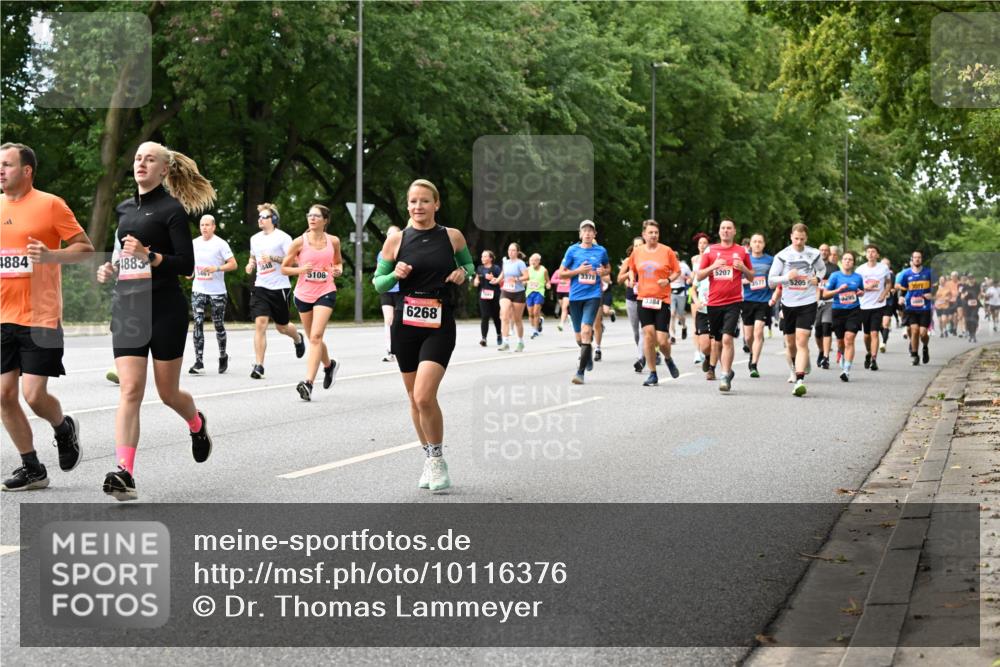 06.09.2026 - CURREX Alsterlauf Dr. Thomas Lammeyer http://msf.ph/oto/10116376 06.09.2026 09:12:53 Laufen 4884, 1883, 546, 5108, 6268, 3378, 3384, 5207, 3577, 5205, 295 meine-sportfotos.de