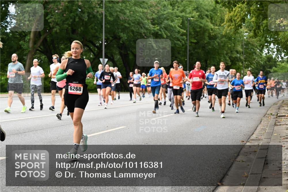 06.09.2026 - CURREX Alsterlauf Dr. Thomas Lammeyer http://msf.ph/oto/10116381 06.09.2026 09:12:54 Laufen 2938, 3467, 6268, 3378, 3384, 5207, 5205 meine-sportfotos.de