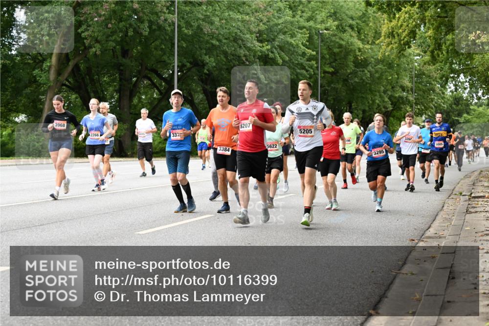 06.09.2026 - CURREX Alsterlauf Dr. Thomas Lammeyer http://msf.ph/oto/10116399 06.09.2026 09:12:56 Laufen 3968, 6445, 2266, 337, 4538, 3384, 5207, 5622, 5205, 3295, 3260, 5005 meine-sportfotos.de