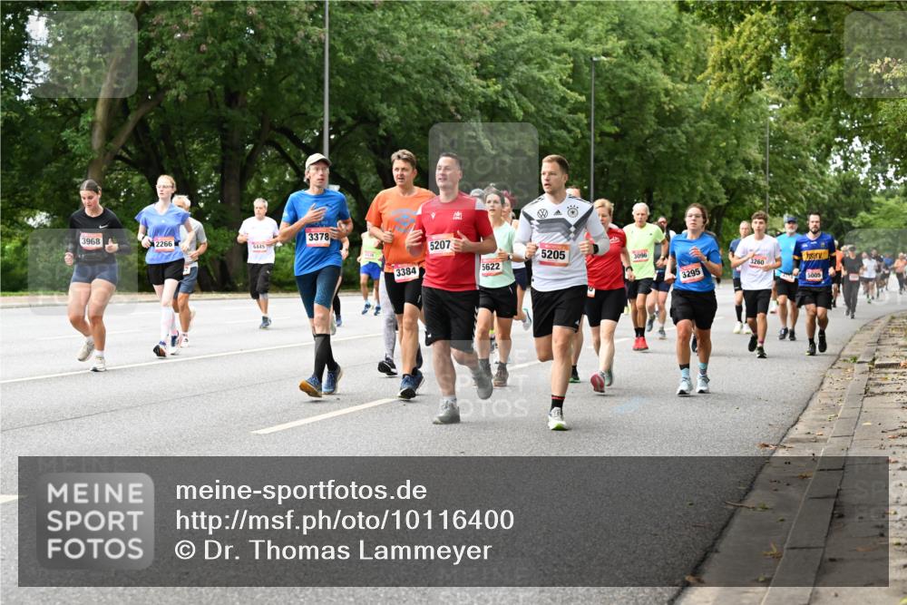 06.09.2026 - CURREX Alsterlauf Dr. Thomas Lammeyer http://msf.ph/oto/10116400 06.09.2026 09:12:56 Laufen 3968, 2266, 64451, 3378, 3384, 5207, 5205, 3096, 5622, 3260, 3295, 5005 meine-sportfotos.de