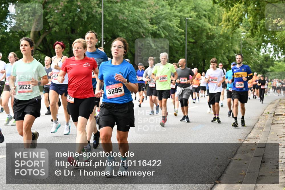 06.09.2026 - CURREX Alsterlauf Dr. Thomas Lammeyer http://msf.ph/oto/10116422 06.09.2026 09:12:59 Laufen 41, 5622, 431, 130, 3096, 3454, 3260, 3295, 5005 meine-sportfotos.de
