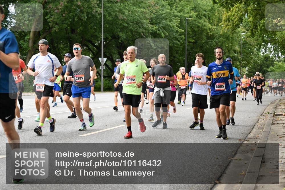 06.09.2026 - CURREX Alsterlauf Dr. Thomas Lammeyer http://msf.ph/oto/10116432 06.09.2026 09:13:00 Laufen 2942, 2285, 3096, 14, 3077, 3454, 3260, 5005 meine-sportfotos.de