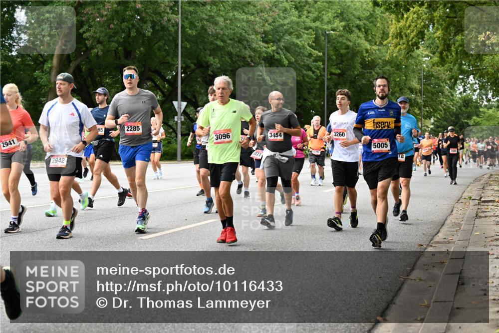 06.09.2026 - CURREX Alsterlauf Dr. Thomas Lammeyer http://msf.ph/oto/10116433 06.09.2026 09:13:00 Laufen 2941, 2942, 65, 2285, 3096, 3077, 3454, 3260, 5005, 18, 3585 meine-sportfotos.de