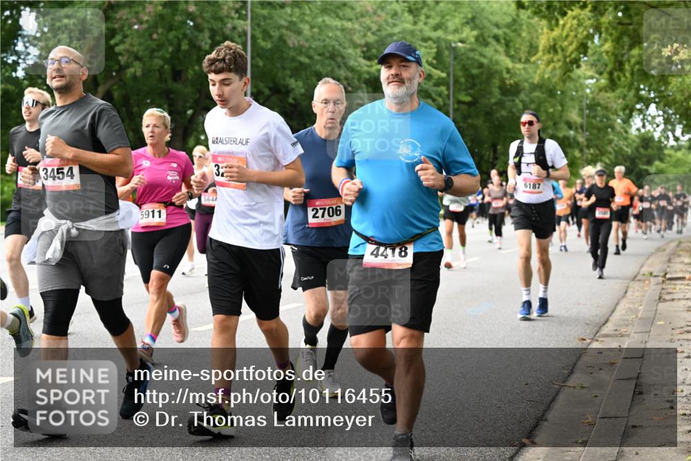 06.09.2026 - CURREX Alsterlauf Dr. Thomas Lammeyer http://msf.ph/oto/10116455 06.09.2026 09:13:03 Laufen 3454, 3, 5911, 5644, 2706, 1, 4418, 6187 meine-sportfotos.de