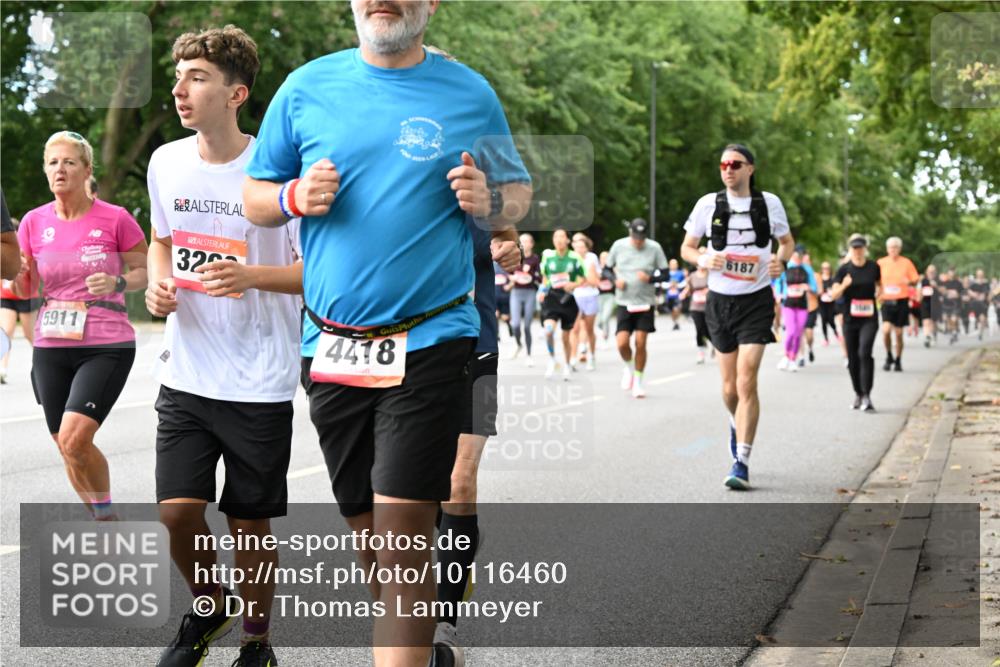 06.09.2026 - CURREX Alsterlauf Dr. Thomas Lammeyer http://msf.ph/oto/10116460 06.09.2026 09:13:04 Laufen 5911, 32, 4418, 6187 meine-sportfotos.de