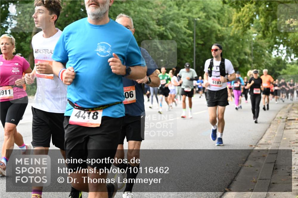 06.09.2026 - CURREX Alsterlauf Dr. Thomas Lammeyer http://msf.ph/oto/10116462 06.09.2026 09:13:04 Laufen 5911, 4418, 06, 6187 meine-sportfotos.de