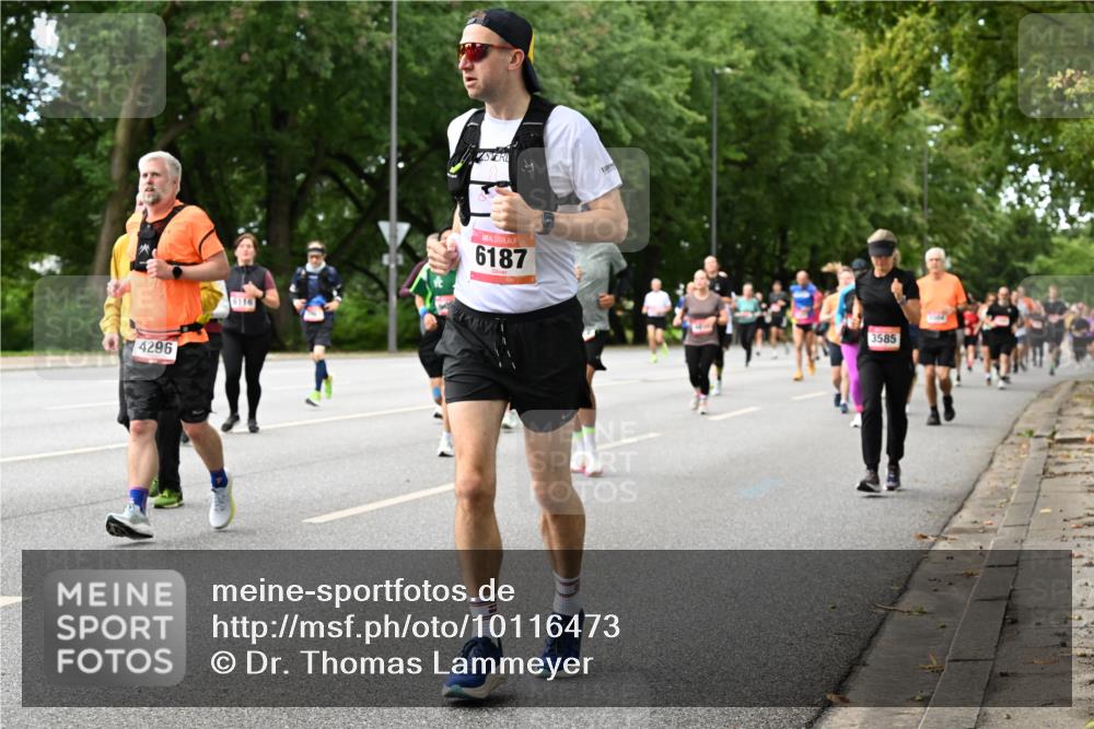 06.09.2026 - CURREX Alsterlauf Dr. Thomas Lammeyer http://msf.ph/oto/10116473 06.09.2026 09:13:06 Laufen 4296, 6187, 3585 meine-sportfotos.de