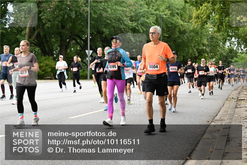 06.09.2026 - CURREX Alsterlauf Dr. Thomas Lammeyer http://msf.ph/oto/10116511 06.09.2026 09:13:10 Laufen 34, 8295, 4817, 3261, 5004, 4069, 2940, 269 meine-sportfotos.de