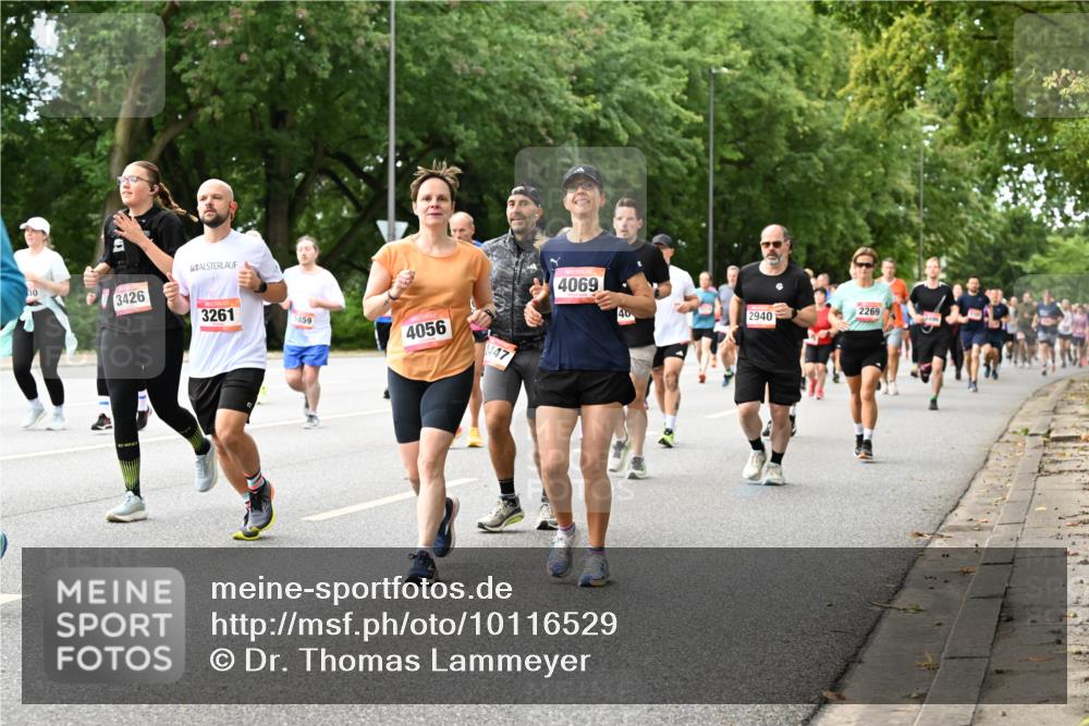 06.09.2026 - CURREX Alsterlauf Dr. Thomas Lammeyer http://msf.ph/oto/10116529 06.09.2026 09:13:13 Laufen 30, 3426, 3261, 5859, 4056, 447, 4069, 40, 2269, 2940 meine-sportfotos.de