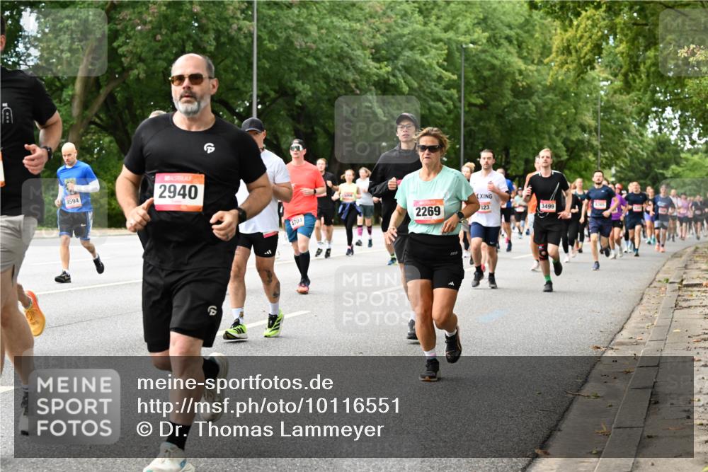 06.09.2026 - CURREX Alsterlauf Dr. Thomas Lammeyer http://msf.ph/oto/10116551 06.09.2026 09:13:15 Laufen 4594, 2940, 4704, 2269, 323, 3499 meine-sportfotos.de