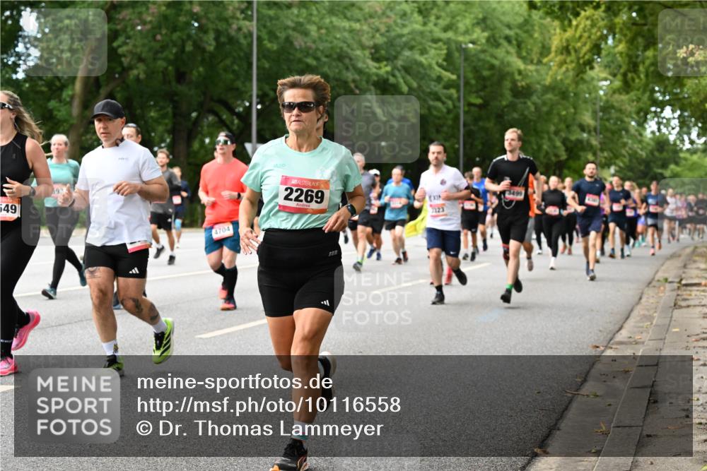 06.09.2026 - CURREX Alsterlauf Dr. Thomas Lammeyer http://msf.ph/oto/10116558 06.09.2026 09:13:16 Laufen 549, 4704, 2269, 123 meine-sportfotos.de