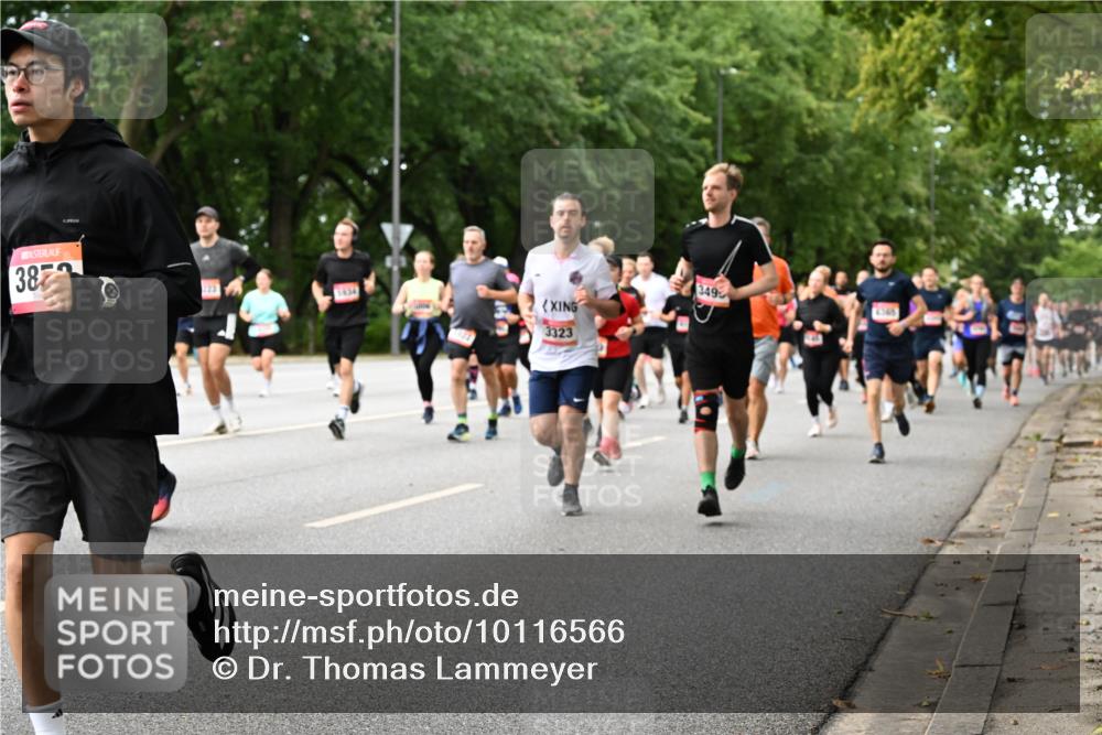 06.09.2026 - CURREX Alsterlauf Dr. Thomas Lammeyer http://msf.ph/oto/10116566 06.09.2026 09:13:17 Laufen 38, 3323, 349, 4365 meine-sportfotos.de