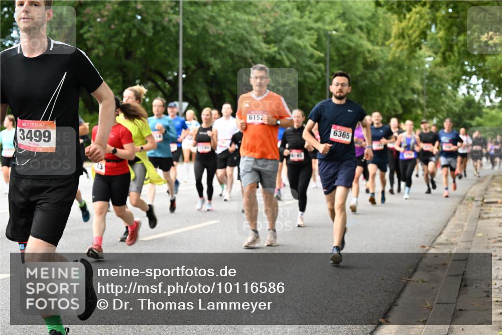 06.09.2026 - CURREX Alsterlauf Dr. Thomas Lammeyer http://msf.ph/oto/10116586 06.09.2026 09:13:20 Laufen 3499, 6152, 4145, 6365 meine-sportfotos.de