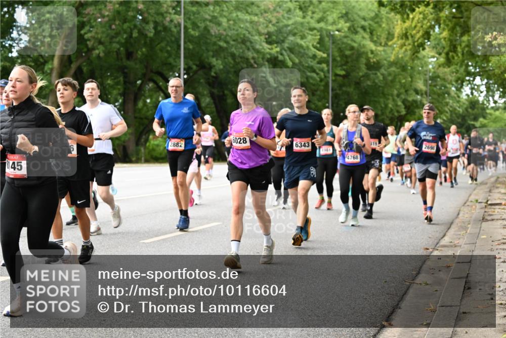 06.09.2026 - CURREX Alsterlauf Dr. Thomas Lammeyer http://msf.ph/oto/10116604 06.09.2026 09:13:22 Laufen 45, 2882, 6028, 6343, 4981, 8, 4768, 319, 2698 meine-sportfotos.de