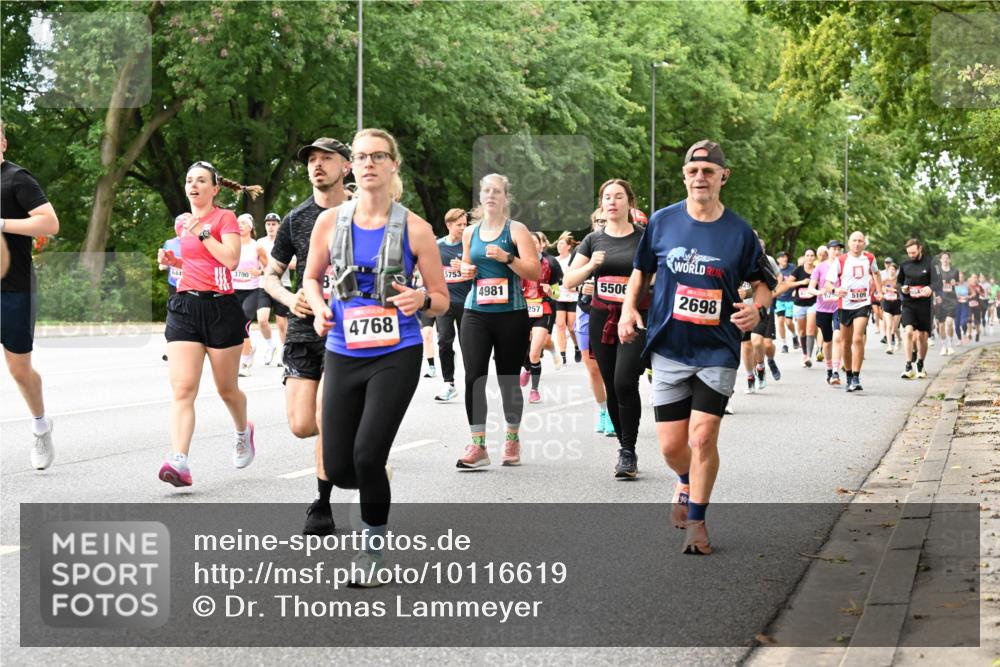 06.09.2026 - CURREX Alsterlauf Dr. Thomas Lammeyer http://msf.ph/oto/10116619 06.09.2026 09:13:24 Laufen 644, 3790, 4768, 5753, 4981, 257, 550, 2698, 6255109 meine-sportfotos.de