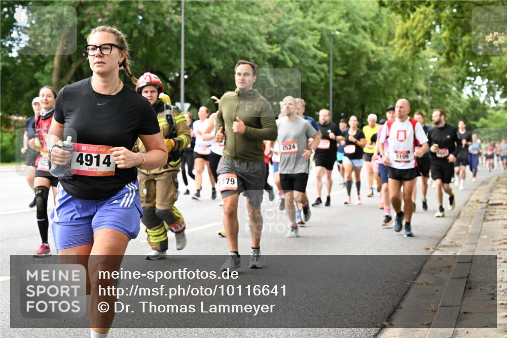 06.09.2026 - CURREX Alsterlauf Dr. Thomas Lammeyer http://msf.ph/oto/10116641 06.09.2026 09:13:28 Laufen 4914, 5779, 2524, 5109 meine-sportfotos.de