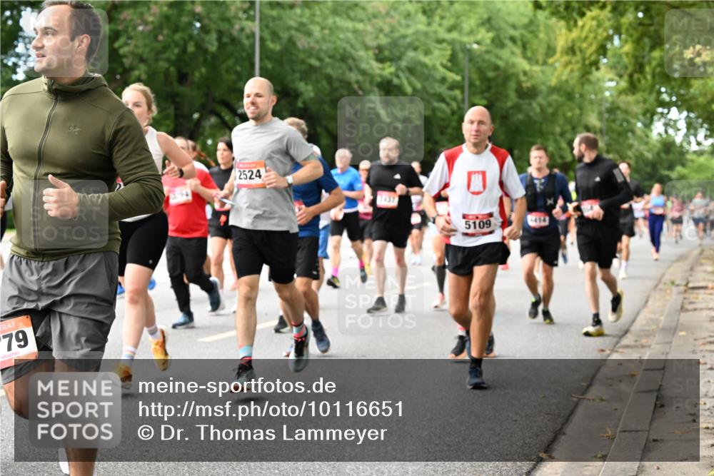 06.09.2026 - CURREX Alsterlauf Dr. Thomas Lammeyer http://msf.ph/oto/10116651 06.09.2026 09:13:29 Laufen 79, 2524, 7437, 5109 meine-sportfotos.de