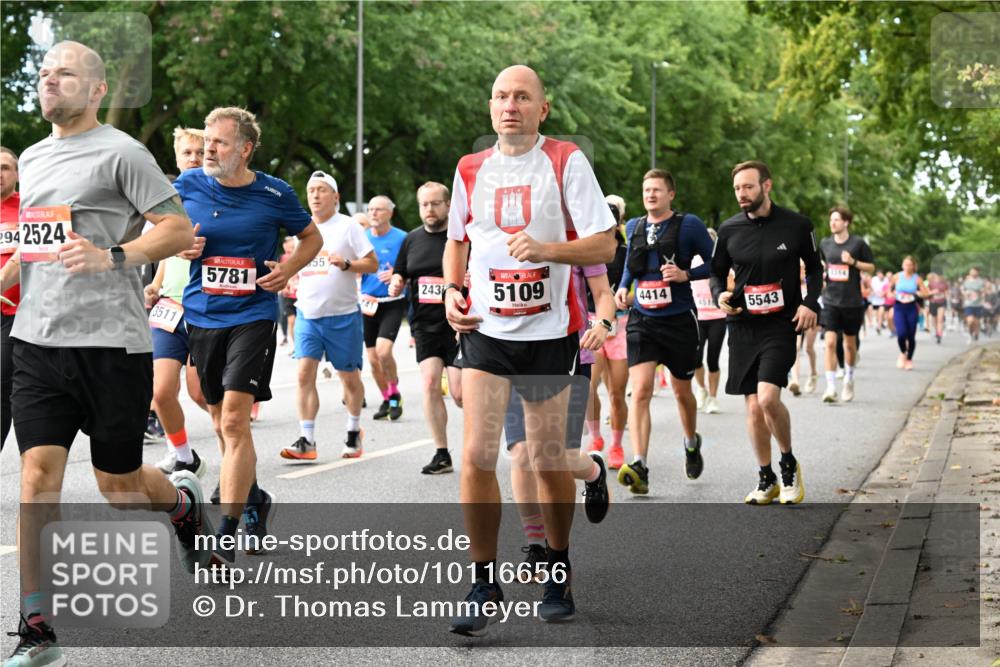 06.09.2026 - CURREX Alsterlauf Dr. Thomas Lammeyer http://msf.ph/oto/10116656 06.09.2026 09:13:30 Laufen 94, 2524, 3511, 5781, 551, 243, 5109, 4414, 451, 5543 meine-sportfotos.de