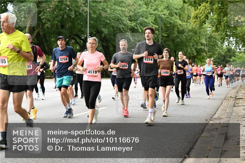 06.09.2026 - CURREX Alsterlauf Dr. Thomas Lammeyer http://msf.ph/oto/10116676 06.09.2026 09:13:33 Laufen 185, 3758, 95, 856, 4519, 484, 8314, 2400, 2507, 046, 6049 meine-sportfotos.de