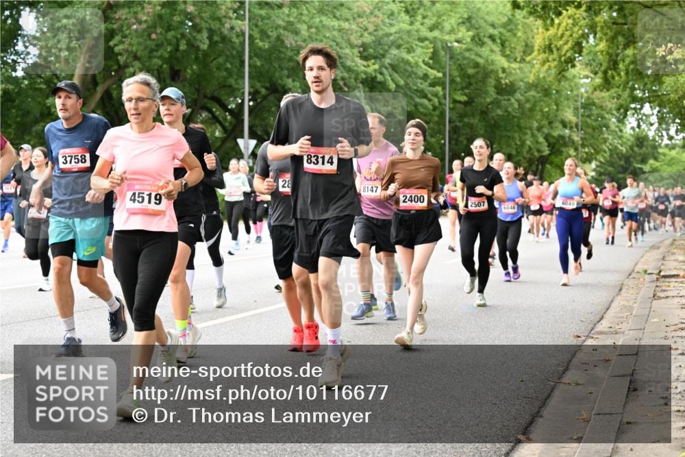 06.09.2026 - CURREX Alsterlauf Dr. Thomas Lammeyer http://msf.ph/oto/10116677 06.09.2026 09:13:34 Laufen 3758, 4519, 28, 8314, 8147, 2400, 6049, 2507, 6046 meine-sportfotos.de
