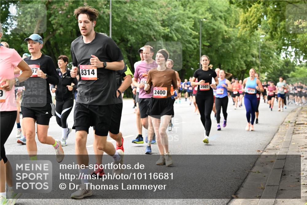 06.09.2026 - CURREX Alsterlauf Dr. Thomas Lammeyer http://msf.ph/oto/10116681 06.09.2026 09:13:34 Laufen 9, 57, 8314, 14, 2507, 6049, 46, 2400 meine-sportfotos.de