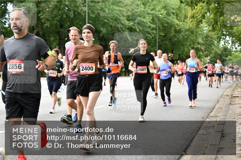 06.09.2026 - CURREX Alsterlauf Dr. Thomas Lammeyer http://msf.ph/oto/10116684 06.09.2026 09:13:35 Laufen 36, 2856, 4841, 2400, 2507, 6049, 6046 meine-sportfotos.de