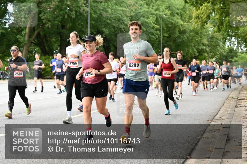 06.09.2026 - CURREX Alsterlauf Dr. Thomas Lammeyer http://msf.ph/oto/10116743 06.09.2026 09:13:43 Laufen 2504, 3756, 6290, 6292, 250, 712 meine-sportfotos.de