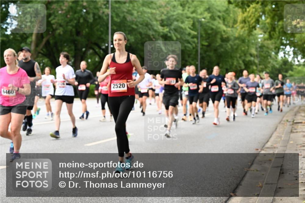 06.09.2026 - CURREX Alsterlauf Dr. Thomas Lammeyer http://msf.ph/oto/10116756 06.09.2026 09:13:44 Laufen 2520, 6460 meine-sportfotos.de