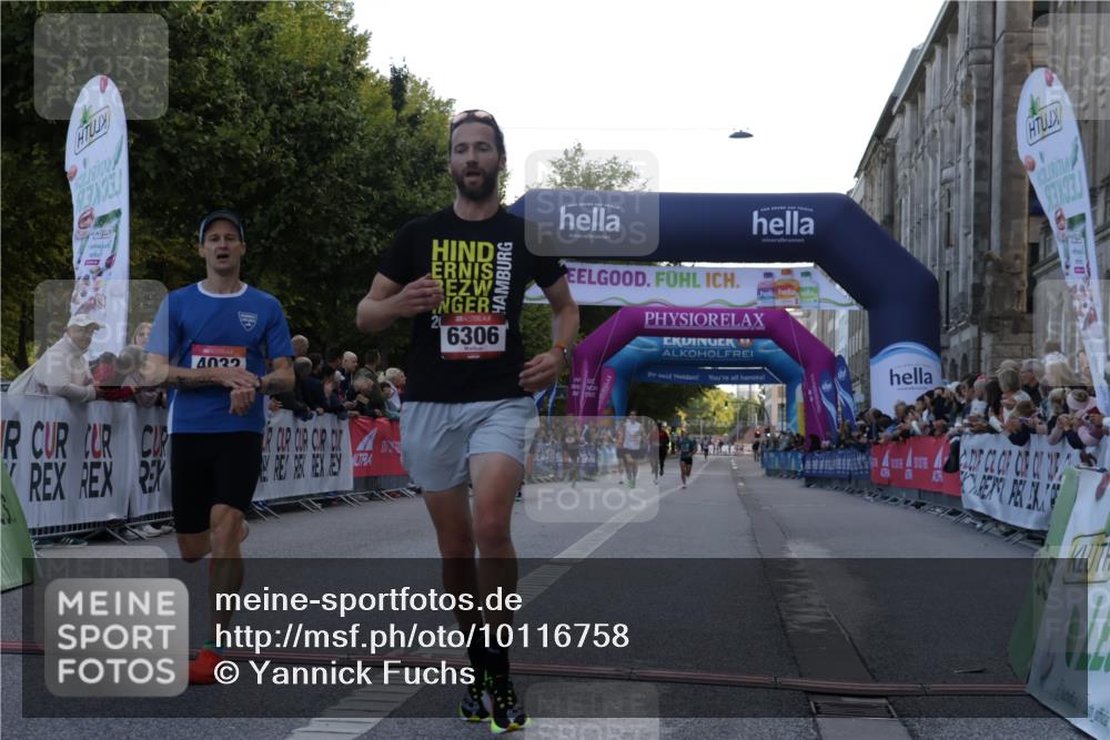 06.09.2026 - CURREX Alsterlauf Yannick Fuchs http://msf.ph/oto/10116758 06.09.2026 09:36:34 Ziel 4032, 5045, 5624, 5831, 6306, 8039 meine-sportfotos.de