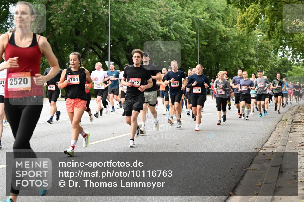 06.09.2026 - CURREX Alsterlauf Dr. Thomas Lammeyer http://msf.ph/oto/10116763 06.09.2026 09:13:45 Laufen 212, 2520, 4077, 4784, 3945, 6382, 2712, 6355, 4229, 5284, 6368, 4507 meine-sportfotos.de