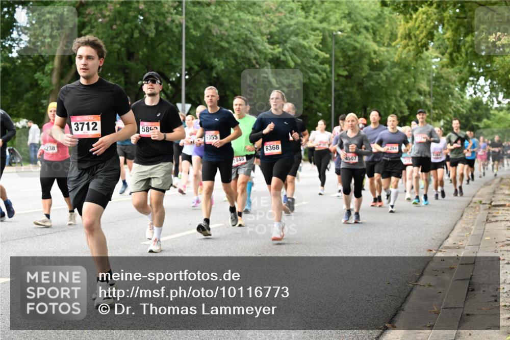 06.09.2026 - CURREX Alsterlauf Dr. Thomas Lammeyer http://msf.ph/oto/10116773 06.09.2026 09:13:47 Laufen 238, 3712, 58, 6355, 2448, 6368, 4507 meine-sportfotos.de