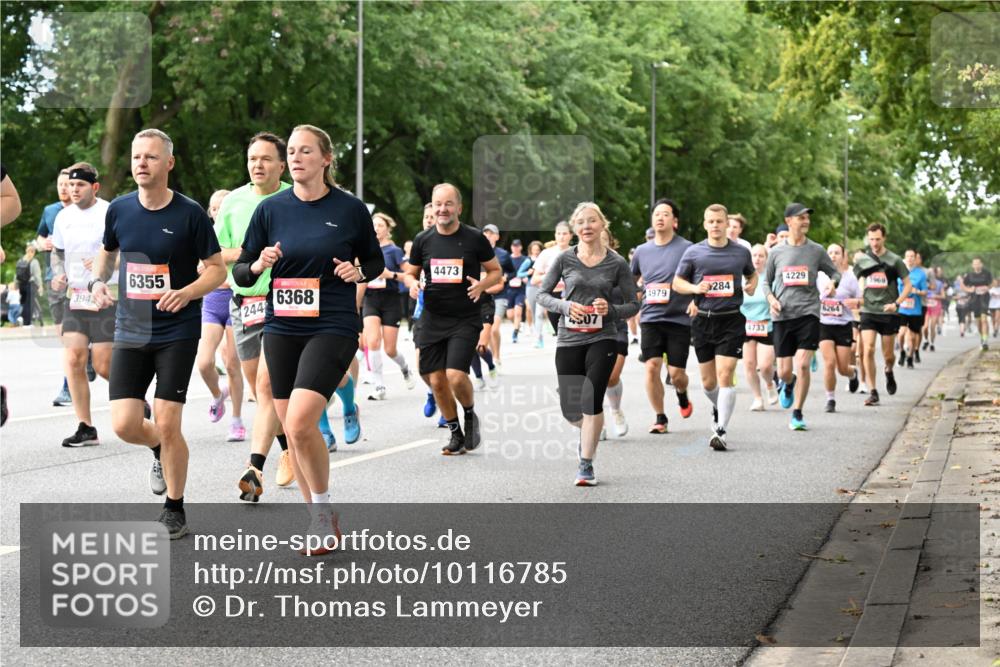 06.09.2026 - CURREX Alsterlauf Dr. Thomas Lammeyer http://msf.ph/oto/10116785 06.09.2026 09:13:48 Laufen 394, 6355, 244, 6368, 4473, 4229, 284, 4979, 4733, 6264, 1969 meine-sportfotos.de