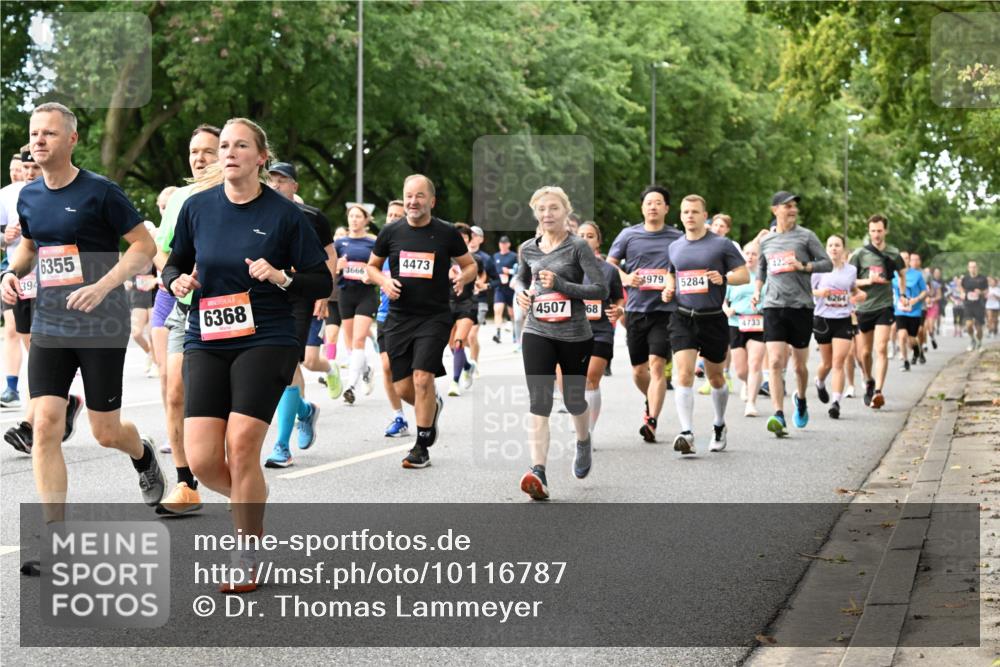 06.09.2026 - CURREX Alsterlauf Dr. Thomas Lammeyer http://msf.ph/oto/10116787 06.09.2026 09:13:48 Laufen 394, 6355, 3666, 6368, 4473, 422, 1979, 5284, 4507, 68, 4733, 6264 meine-sportfotos.de