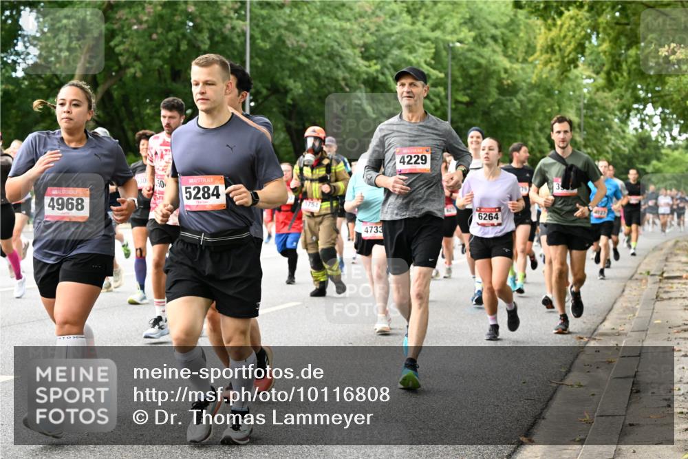 06.09.2026 - CURREX Alsterlauf Dr. Thomas Lammeyer http://msf.ph/oto/10116808 06.09.2026 09:13:51 Laufen 4968, 50, 5284, 5754, 4229, 4733, 6264, 35 meine-sportfotos.de