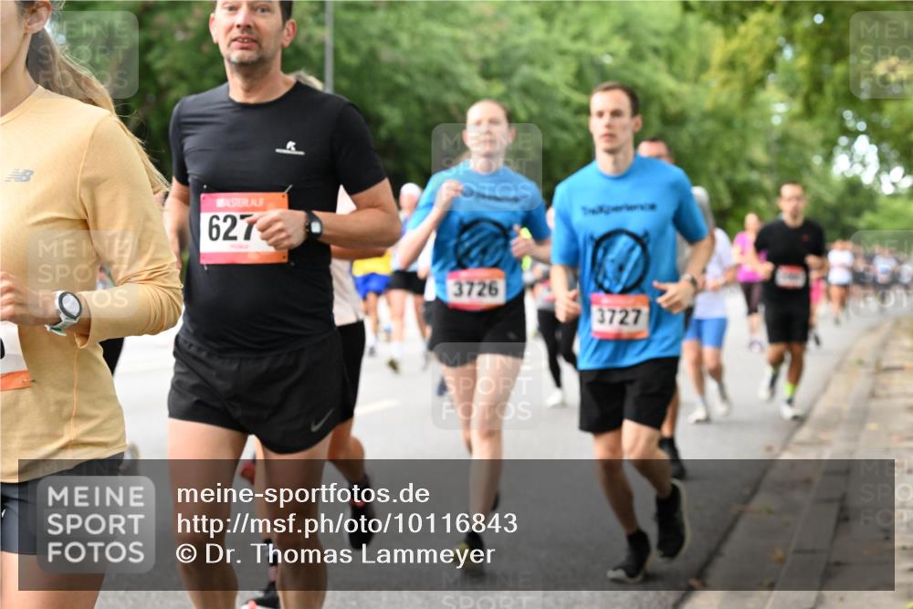 06.09.2026 - CURREX Alsterlauf Dr. Thomas Lammeyer http://msf.ph/oto/10116843 06.09.2026 09:13:55 Laufen 627, 3726, 3727 meine-sportfotos.de