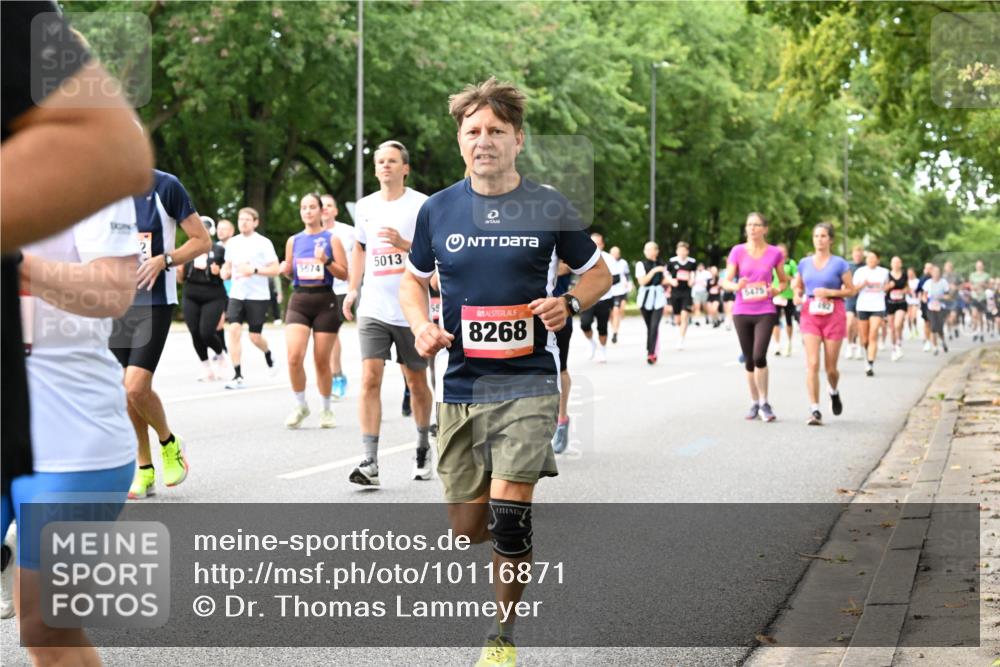 06.09.2026 - CURREX Alsterlauf Dr. Thomas Lammeyer http://msf.ph/oto/10116871 06.09.2026 09:13:58 Laufen 3674, 5013, 8268, 5475 meine-sportfotos.de
