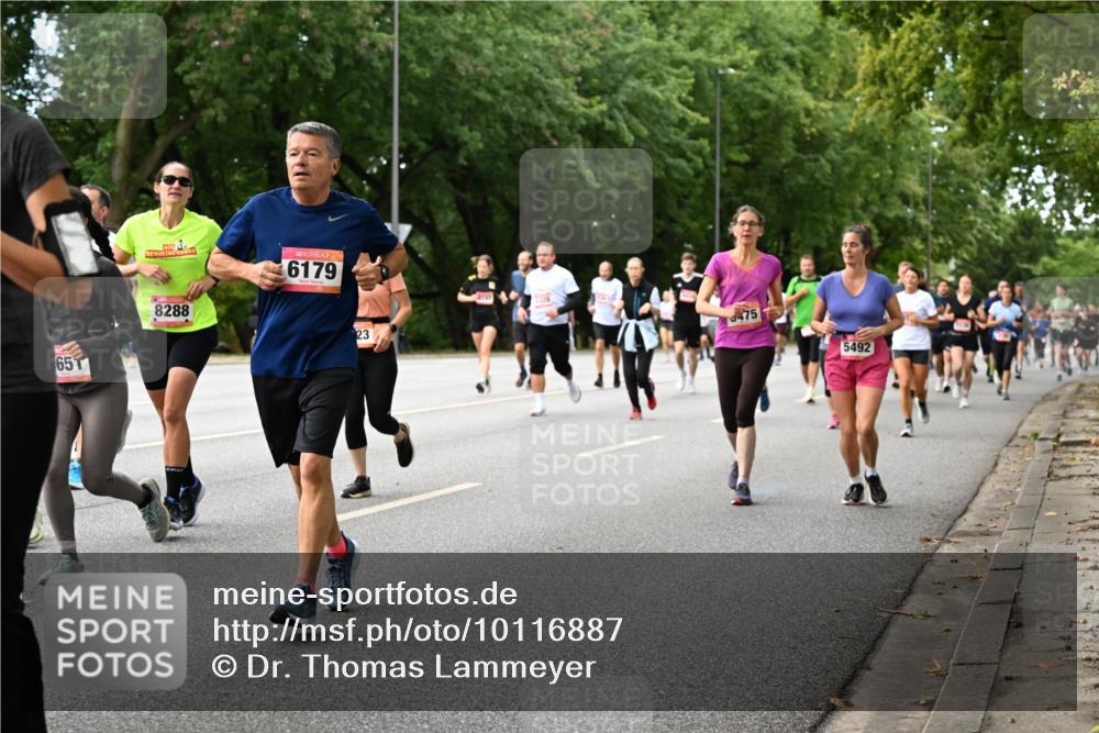 06.09.2026 - CURREX Alsterlauf Dr. Thomas Lammeyer http://msf.ph/oto/10116887 06.09.2026 09:14:00 Laufen 65, 3, 8288, 6179, 23, 475, 5492 meine-sportfotos.de