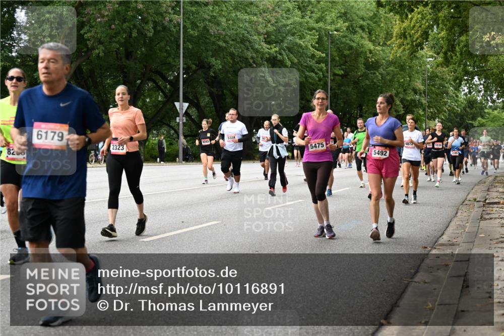 06.09.2026 - CURREX Alsterlauf Dr. Thomas Lammeyer http://msf.ph/oto/10116891 06.09.2026 09:14:01 Laufen 8208, 6179, 8243, 2323, 5328, 5475, 5492, 4872, 5557, 5539, 2195 meine-sportfotos.de