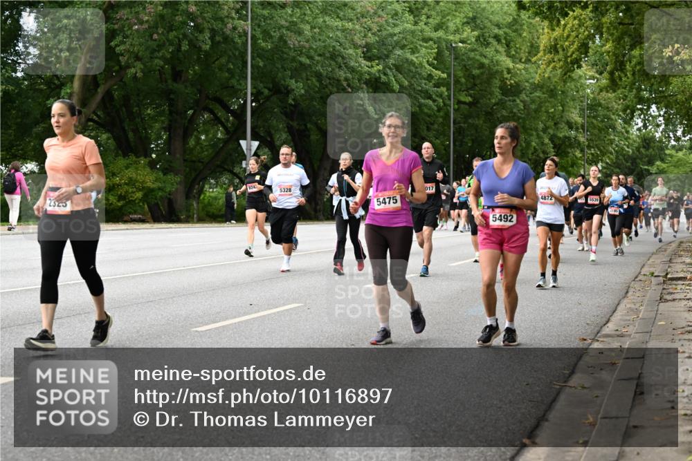 06.09.2026 - CURREX Alsterlauf Dr. Thomas Lammeyer http://msf.ph/oto/10116897 06.09.2026 09:14:01 Laufen 2323, 824, 5328, 5475, 017, 5492, 4872, 55539, 2195 meine-sportfotos.de