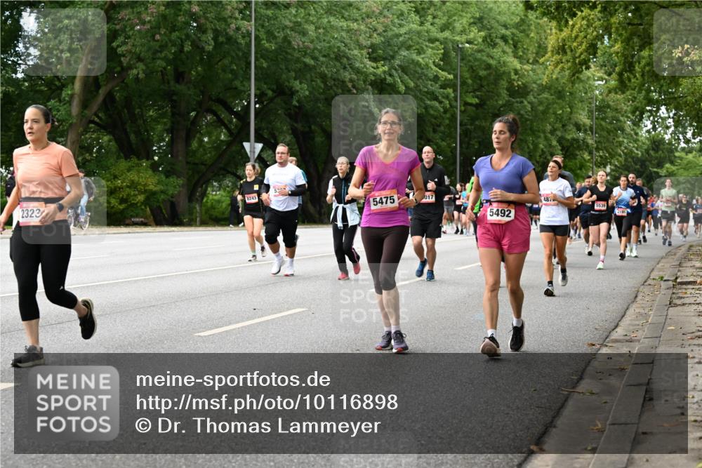 06.09.2026 - CURREX Alsterlauf Dr. Thomas Lammeyer http://msf.ph/oto/10116898 06.09.2026 09:14:01 Laufen 8243, 2323, 5475, 017, 5492, 48, 5539, 2195 meine-sportfotos.de