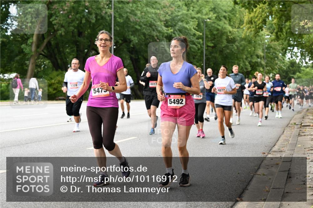 06.09.2026 - CURREX Alsterlauf Dr. Thomas Lammeyer http://msf.ph/oto/10116912 06.09.2026 09:14:03 Laufen 5328, 8017, 5475, 5492, 3529, 4872, 5539 meine-sportfotos.de