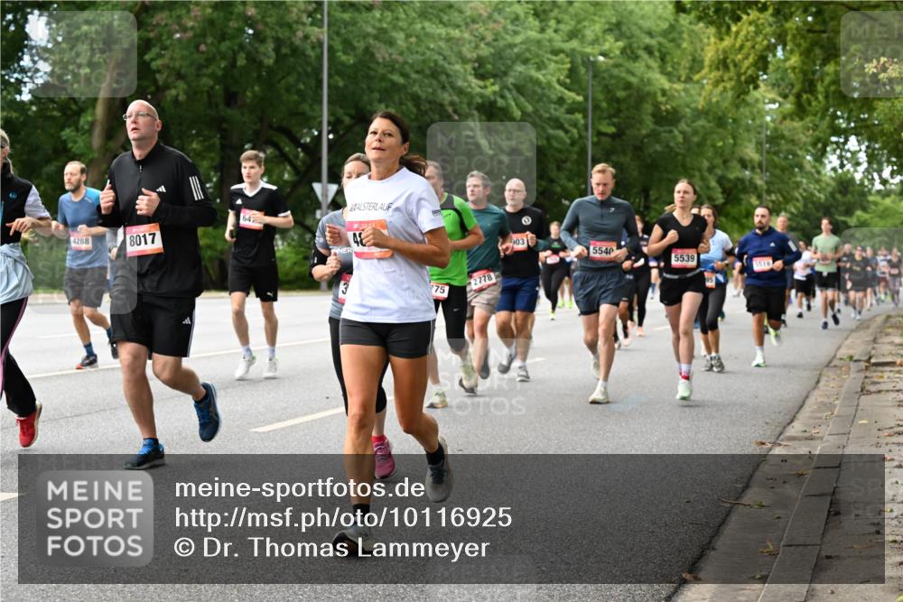 06.09.2026 - CURREX Alsterlauf Dr. Thomas Lammeyer http://msf.ph/oto/10116925 06.09.2026 09:14:05 Laufen 4288, 8017, 4, 75, 2778, 903, 5540, 5539, 5519 meine-sportfotos.de
