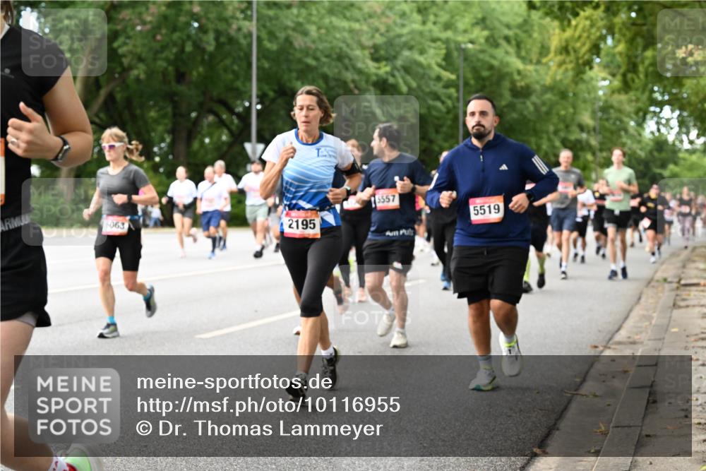 06.09.2026 - CURREX Alsterlauf Dr. Thomas Lammeyer http://msf.ph/oto/10116955 06.09.2026 09:14:09 Laufen 6063, 2195, 5557, 5519 meine-sportfotos.de