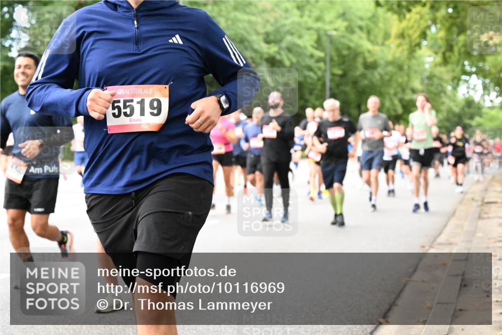 06.09.2026 - CURREX Alsterlauf Dr. Thomas Lammeyer http://msf.ph/oto/10116969 06.09.2026 09:14:10 Laufen 556, 5519, 21 meine-sportfotos.de