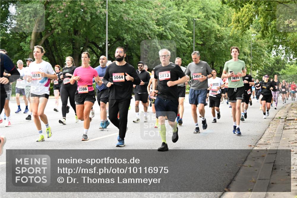 06.09.2026 - CURREX Alsterlauf Dr. Thomas Lammeyer http://msf.ph/oto/10116975 06.09.2026 09:14:12 Laufen 4618, 2863, 3840, 5044, 5813, 3457, 2386, 3874, 5092 meine-sportfotos.de