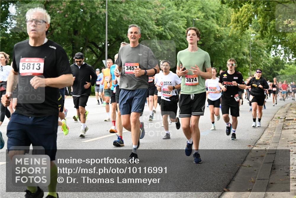 06.09.2026 - CURREX Alsterlauf Dr. Thomas Lammeyer http://msf.ph/oto/10116991 06.09.2026 09:14:13 Laufen 5813, 3457, 207, 5092, 3874, 2433 meine-sportfotos.de